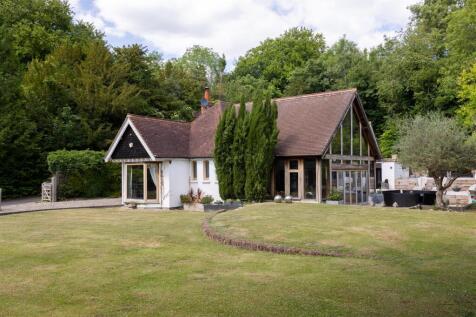The Conduit, Bletchingley 5 bed detached house for sale