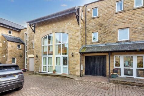 Strands Farm Lane, Hornby, LA2 3 bed terraced house for sale