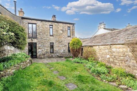 3 bedroom barn conversion for sale