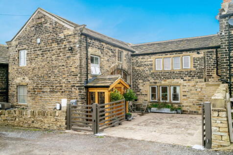 4 bedroom barn conversion for sale