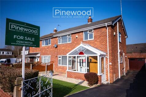3 bedroom semi-detached house for sale