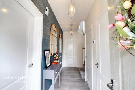 Beddows Close, Telford 4 bed detached house for sale