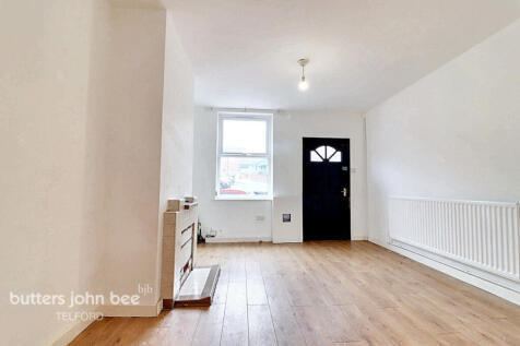 New Street, Telford 2 bed terraced house for sale