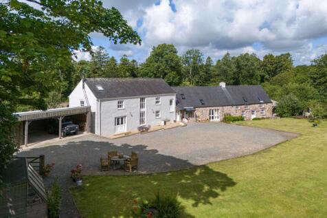Haverfordwest SA62 6 bed barn conversion for sale