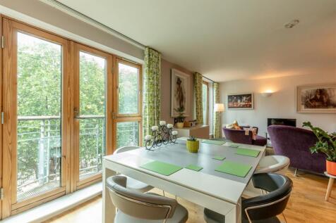 80 Hotwell Road, Bristol BS8 2 bed flat for sale