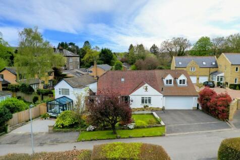 6 bedroom detached house for sale