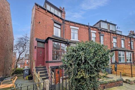 Beechwood Mount, Leeds LS4 2 bed end of terrace house for sale
