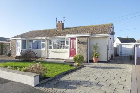 2 bedroom semi-detached bungalow for sale