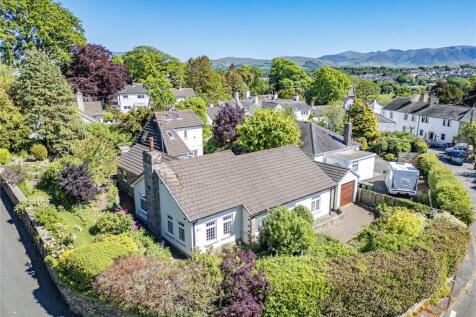 4 bedroom bungalow for sale