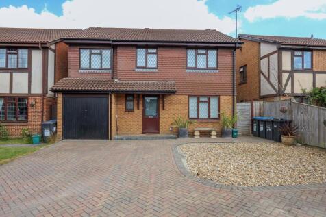 The Gilligans, Burgess Hill, RH15 5 bed detached house for sale