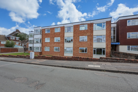 Grove Road, Knyveton Court Grove... 2 bed flat for sale
