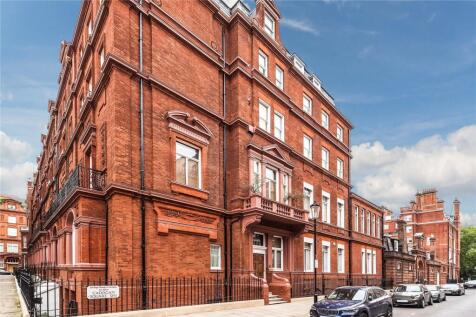 2 bedroom maisonette for sale