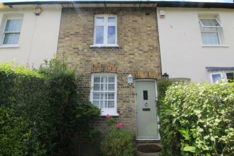 Hadley Highstone, Barnet EN5 2 bed cottage for sale
