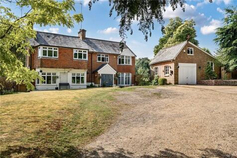 Sandrock Hill Road, Wrecclesham... 6 bed detached house for sale