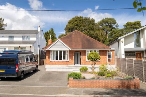 4 bedroom bungalow for sale