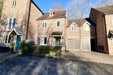 Waterloo Street, Telford TF8 4 bed house for sale