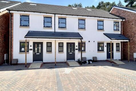 Ironbridge Road, Telford TF7 3 bed house for sale