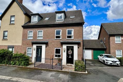 Rees Way, Telford TF4 4 bed house for sale