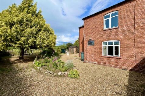 Shrewsbury SY4 3 bed house for sale