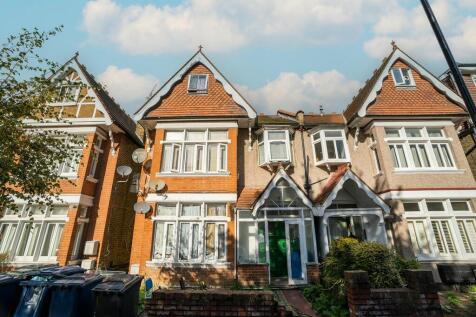 Craven Avenue, London W5 8 bed property for sale