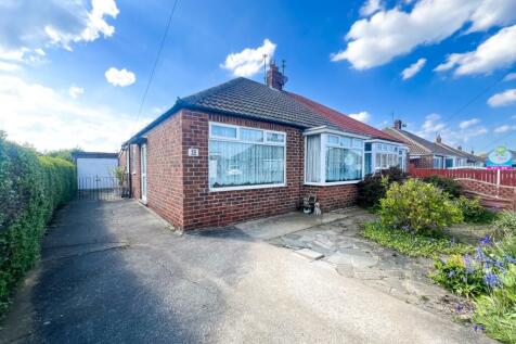 3 bedroom semi-detached bungalow for sale