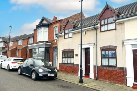 4 bedroom town house for sale