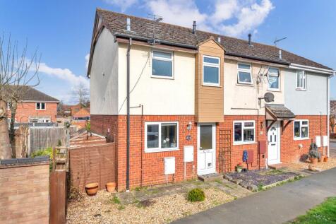 Nightall Road, Ely CB7 2 bed end of terrace house for sale