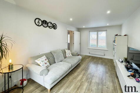 Bishops Stortford CM23 3 bed detached house for sale