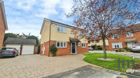 Greenways, Halstead CO9 4 bed detached house for sale