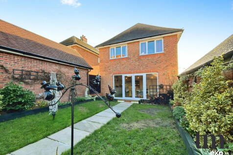 Braintree CM7 4 bed detached house for sale