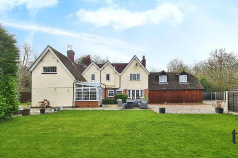 Howe Green, Bishop's Stortford CM22 6 bed detached house for sale