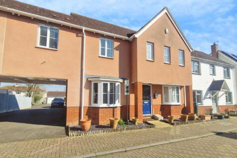Denton Crescent, Braintree CM77 4 bed semi
