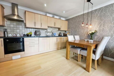 Railway Street, Braintree CM7 2 bed flat for sale