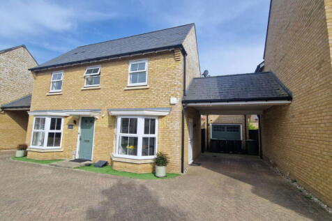 Newell Road, Stansted CM24 3 bed detached house for sale