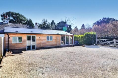 4 bedroom bungalow for sale