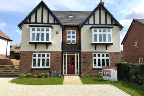 Plot 367, The Thorne at Davidsons at... 5 bed detached house