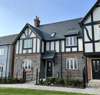 1 bedroom maisonette for sale