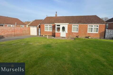 Old Chapel Drive, Poole BH16 3 bed detached bungalow for sale