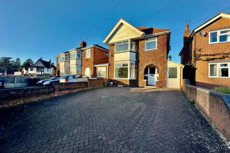 3 bedroom detached house for sale