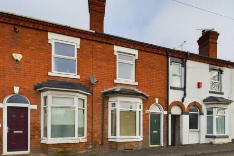 Heath Lane, Stourbridge DY8 2 bed terraced house for sale