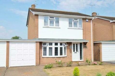 3 bedroom link detached house for sale