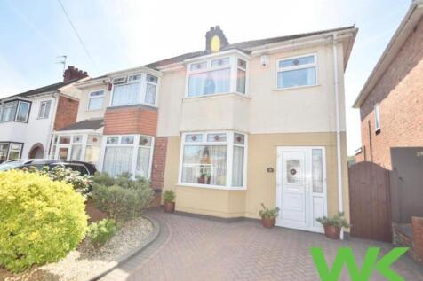 3 bedroom semi-detached house for sale