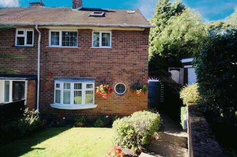 3 bedroom end of terrace house for sale