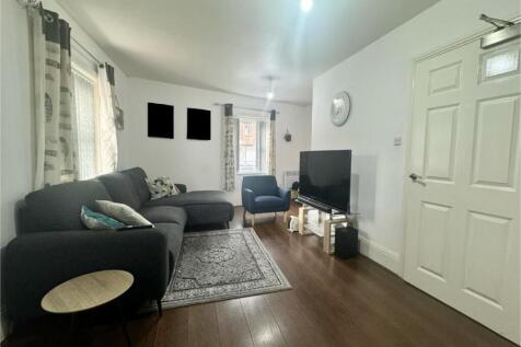 19 Bridge Street, Walsall WS1 2 bed flat for sale