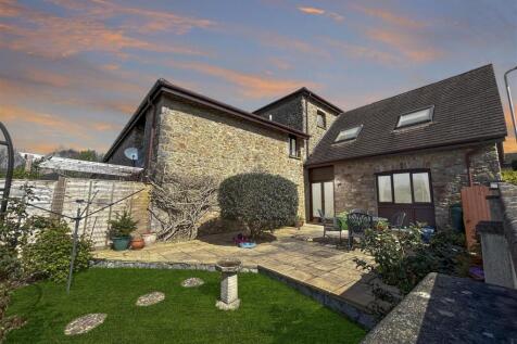 3 bedroom barn conversion for sale