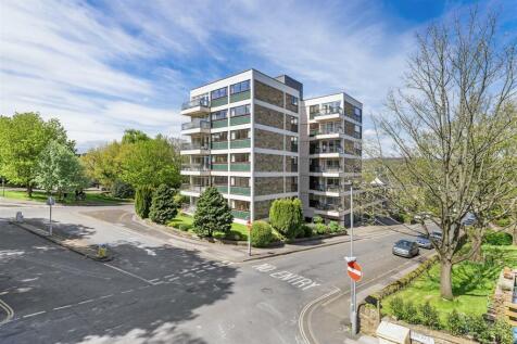 Wells Promenade, Ilkley LS29 2 bed apartment for sale
