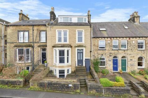 5 bedroom terraced house for sale