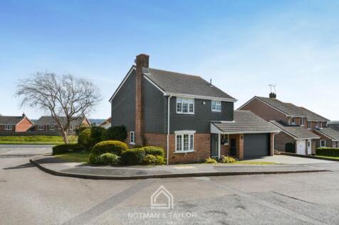 Torpoint PL11 4 bed detached house for sale