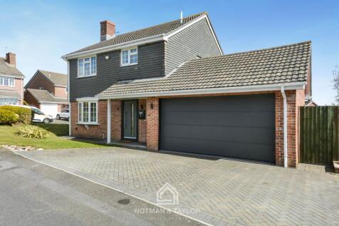 Torpoint PL11 4 bed detached house for sale