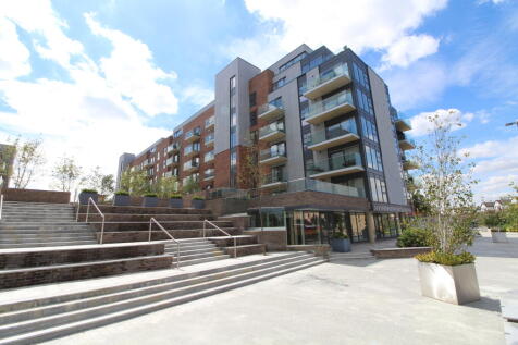 East Station Road, PETERBOROUGH PE2 2 bed apartment for sale